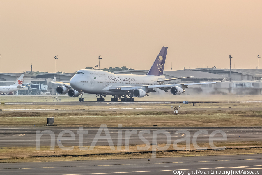 Saudi Arabian Airlines (Air Atlanta Icelandic) Boeing 747-428 (TF-AAL) | Photo 461267