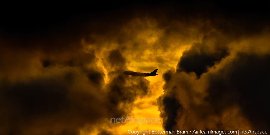 Saudi Arabian Cargo Boeing 747-412(BDSF) (TF-AMI) | Photo 163941