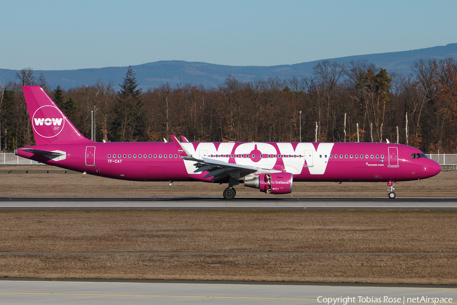 WOW Air Airbus A321-211 (TF-CAT) | Photo 304538