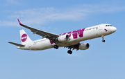 WOW Air Airbus A321-211 (TF-DAD) at  London - Gatwick, United Kingdom