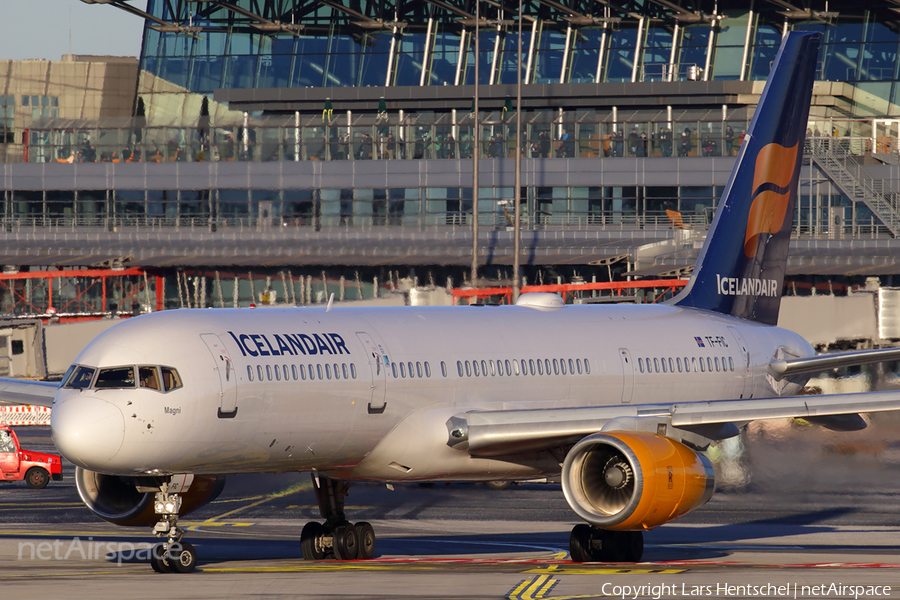 Icelandair Boeing 757-23N (TF-FIC) | Photo 209136