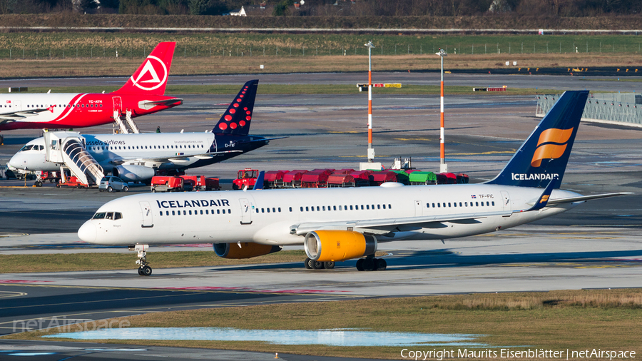 Icelandair Boeing 757-23N (TF-FIC) | Photo 209181