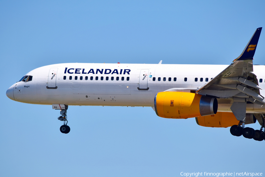 Icelandair Boeing 757-23N (TF-FIC) | Photo 420584