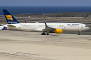 Icelandair Boeing 757-23N (TF-FIC) at  Gran Canaria, Spain