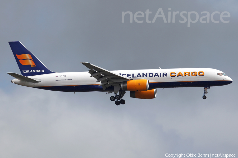 Icelandair Cargo Boeing 757-23APF (TF-FIG) | Photo 207055