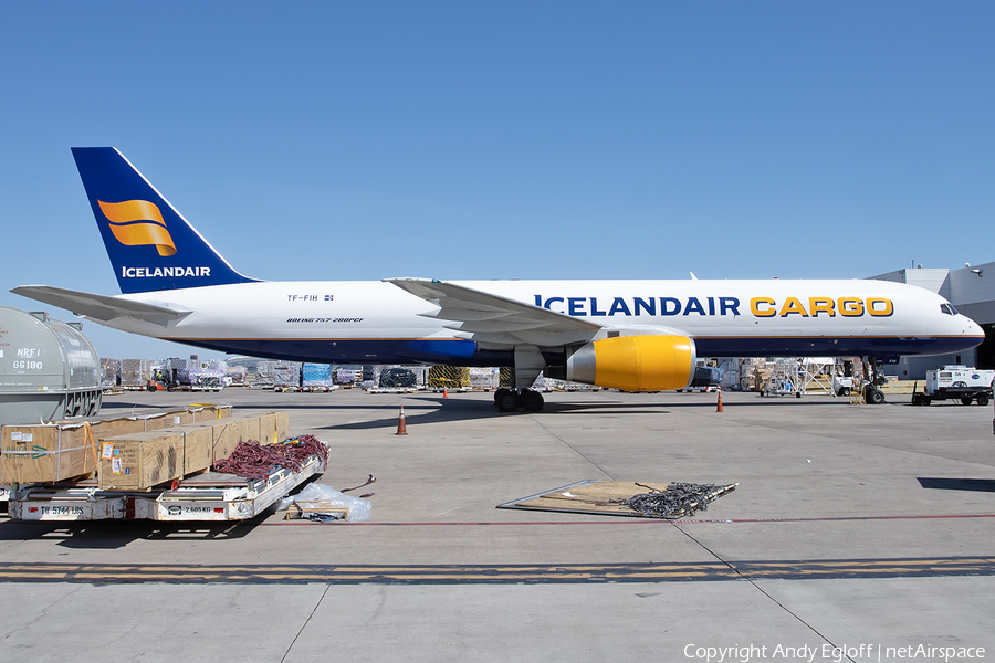 Icelandair Cargo Boeing 757-208(PCF) (TF-FIH) | Photo 502576