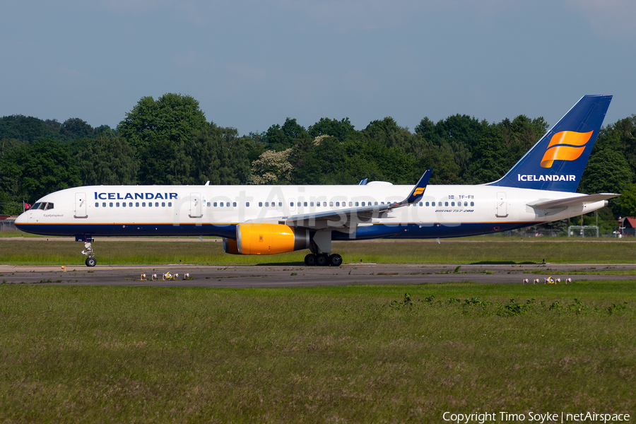 Icelandair Boeing 757-208 (TF-FII) | Photo 110473