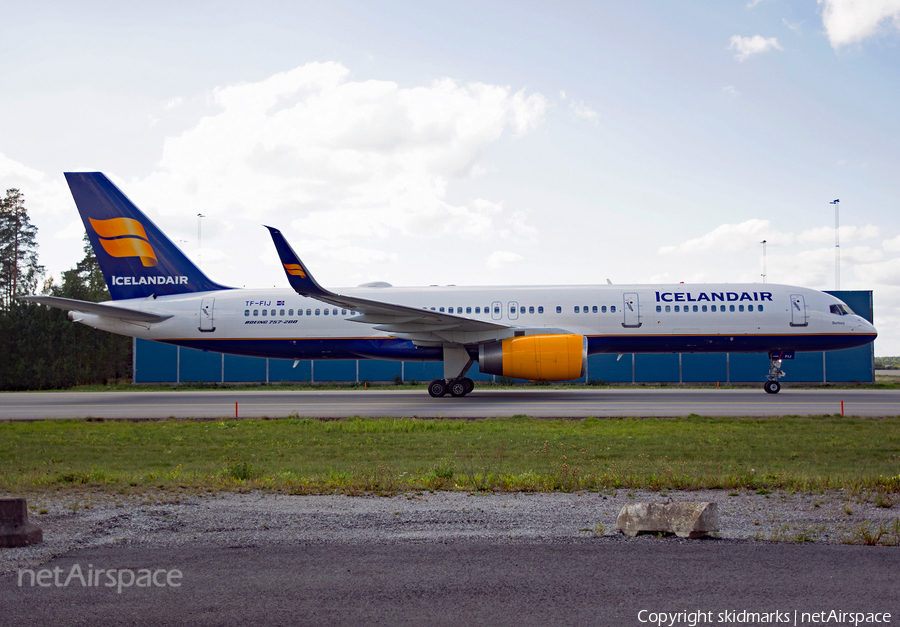 Icelandair Boeing 757-208 (TF-FIJ) | Photo 262391