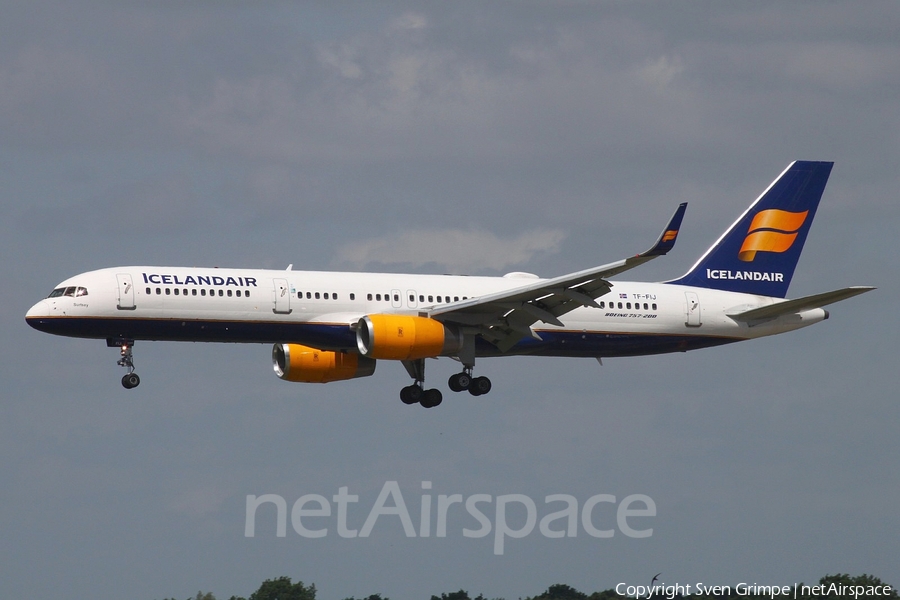 Icelandair Boeing 757-208 (TF-FIJ) | Photo 111326