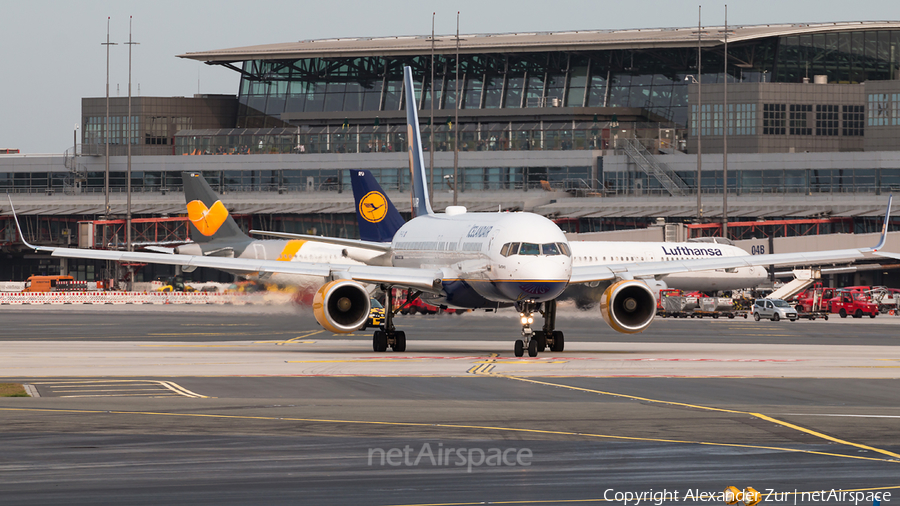 Icelandair Boeing 757-208 (TF-FIJ) | Photo 194795