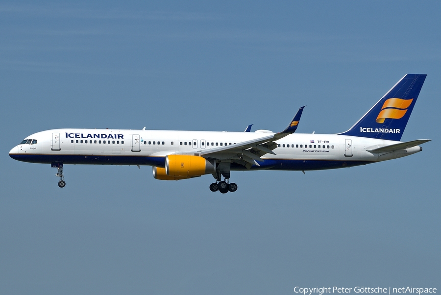 Icelandair Boeing 757-256 (TF-FIK) | Photo 260775