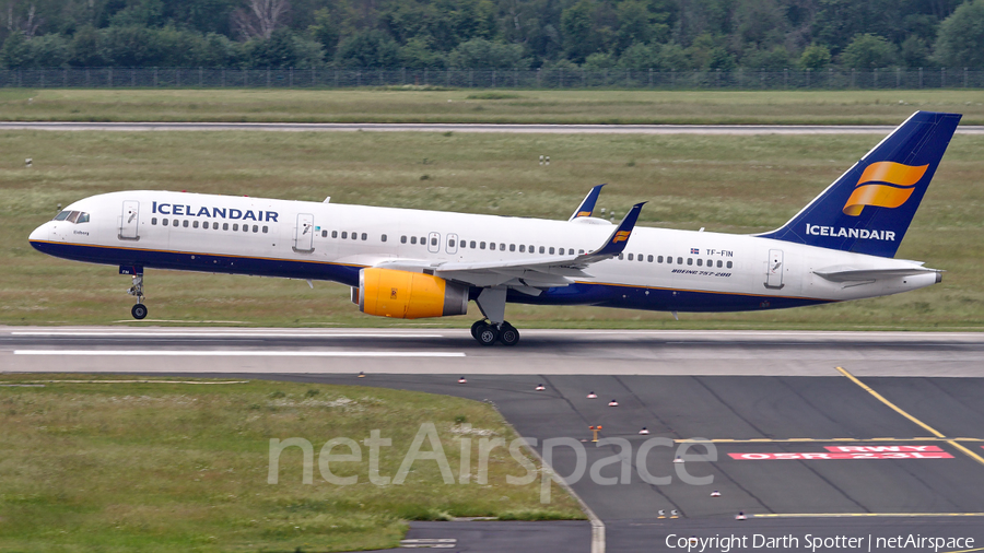 Icelandair Boeing 757-208 (TF-FIN) | Photo 378360