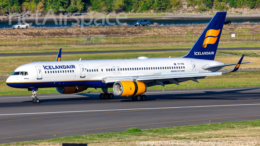 Icelandair Boeing 757-208 (TF-FIN) | Photo 347570