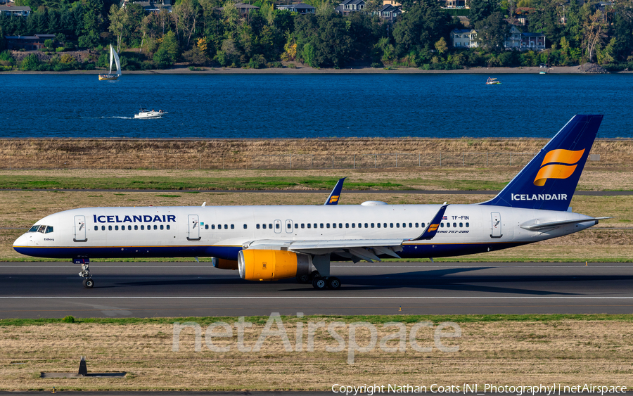 Icelandair Boeing 757-208 (TF-FIN) | Photo 347610