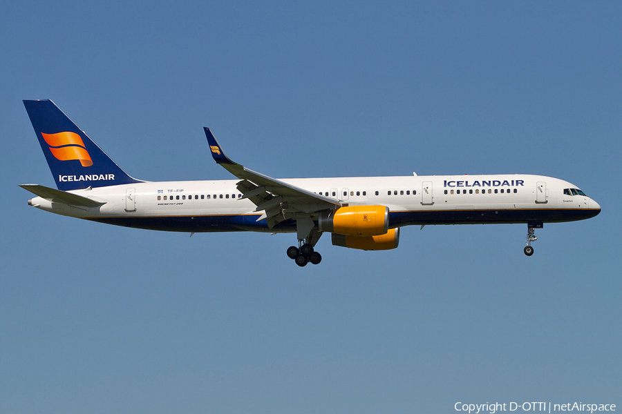 Icelandair Boeing 757-208 (TF-FIP) | Photo 358358