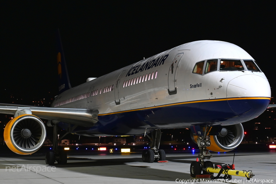 Icelandair Boeing 757-208 (TF-FIP) | Photo 652784