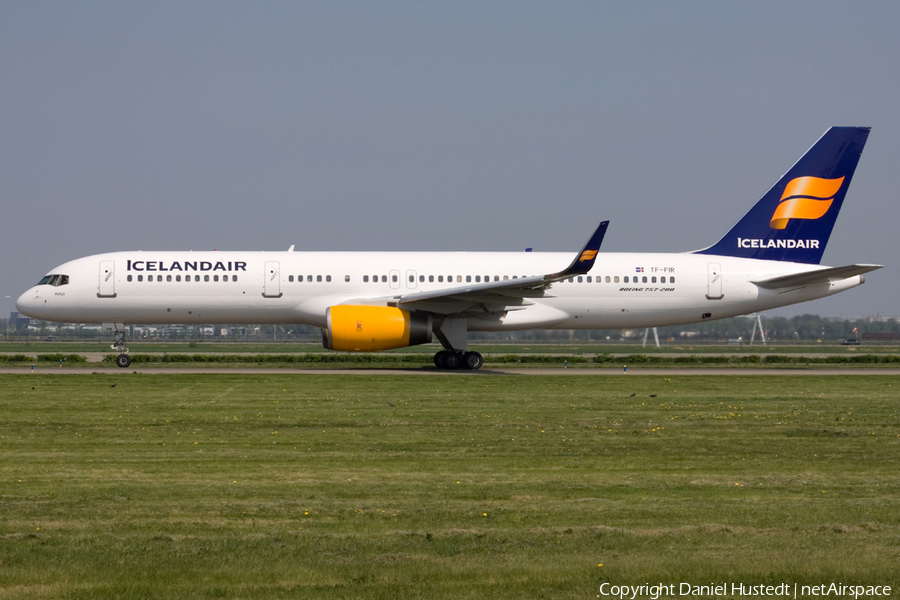 Icelandair Boeing 757-256 (TF-FIR) | Photo 551576