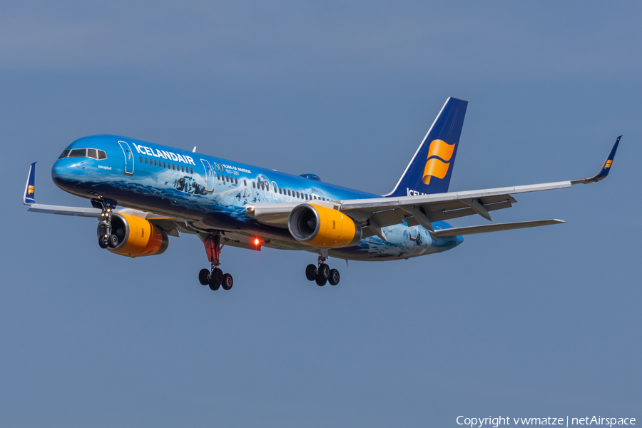 Icelandair Boeing 757-256 (TF-FIR) | Photo 584259