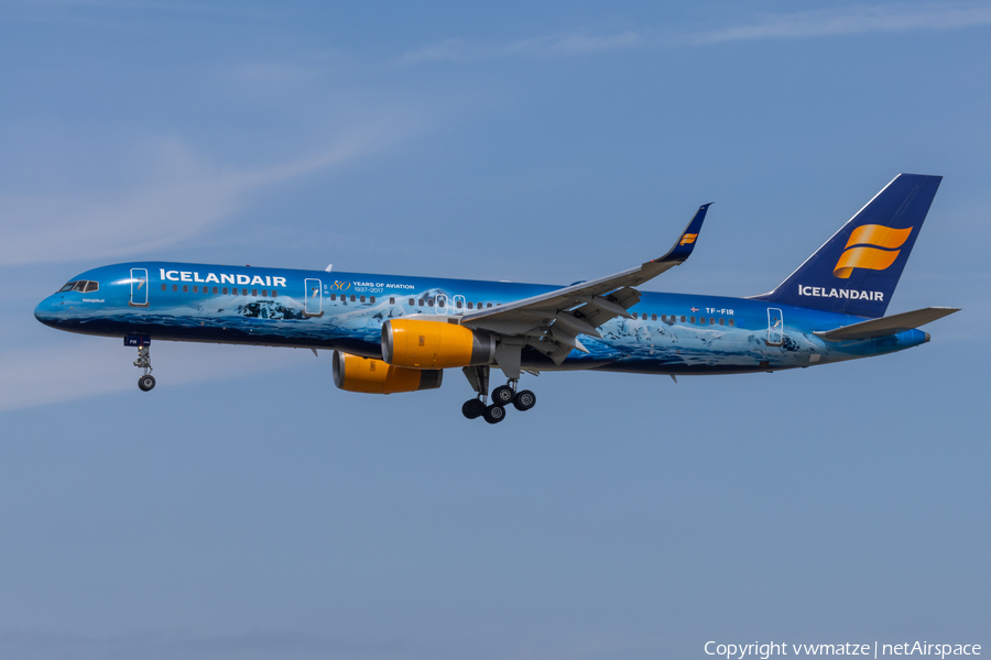 Icelandair Boeing 757-256 (TF-FIR) | Photo 584264