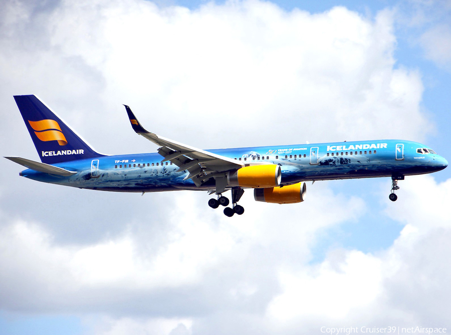 Icelandair Boeing 757-256 (TF-FIR) | Photo 286141