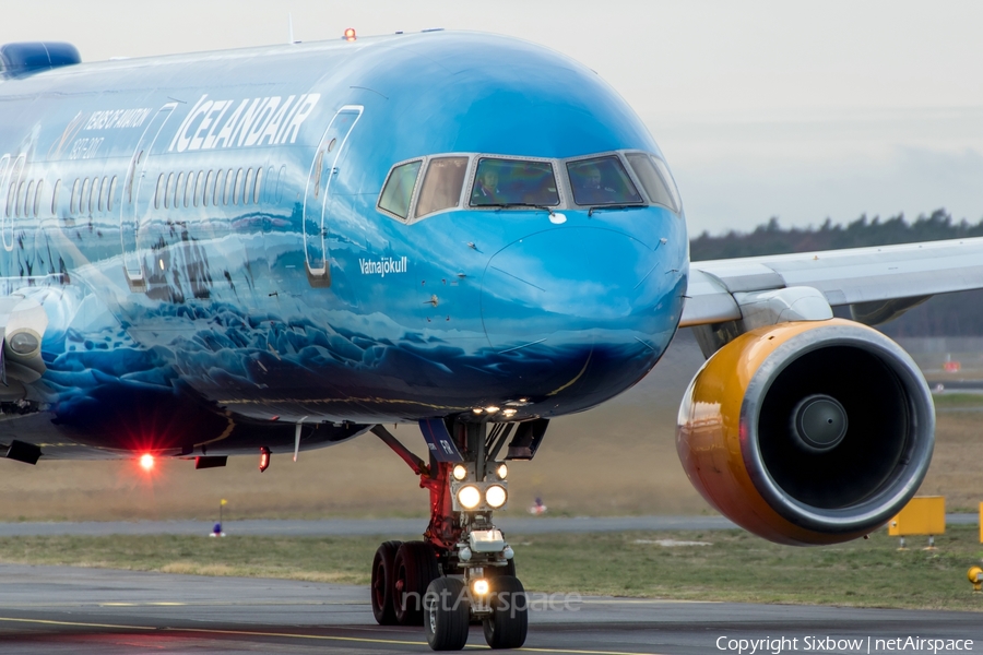 Icelandair Boeing 757-256 (TF-FIR) | Photo 287870