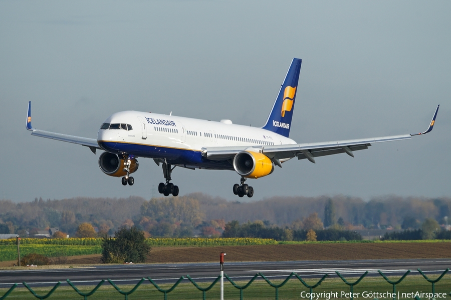 Icelandair Boeing 757-256 (TF-FIS) | Photo 129882