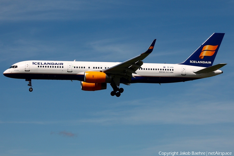 Icelandair Boeing 757-256 (TF-FIS) | Photo 183129