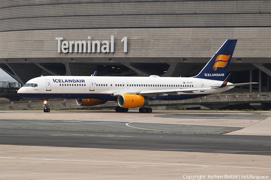 Icelandair Boeing 757-256 (TF-FIT) | Photo 89387