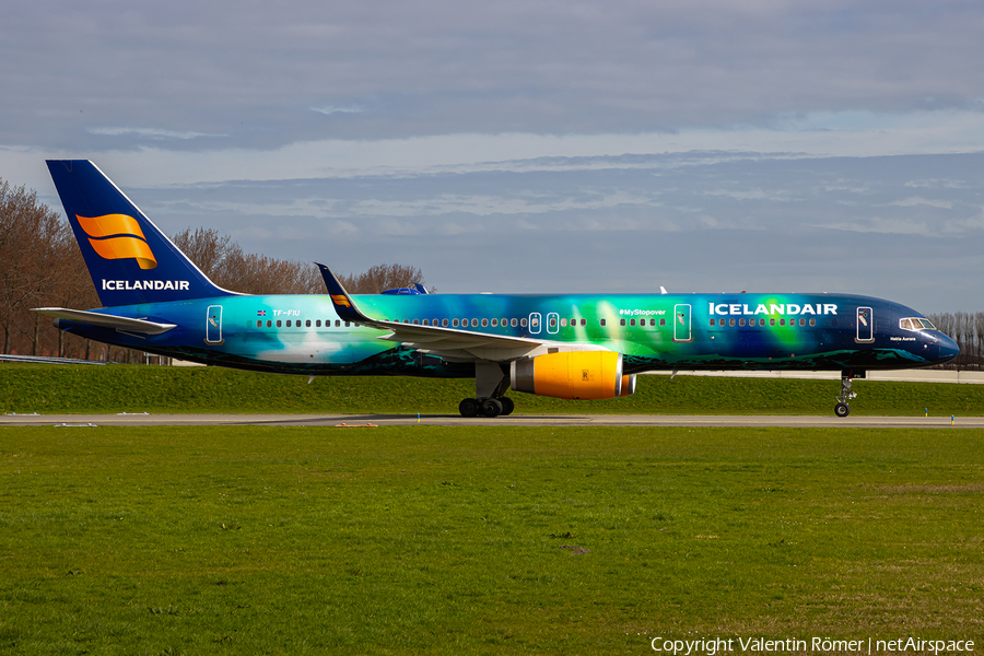 Icelandair Boeing 757-256 (TF-FIU) | Photo 616262