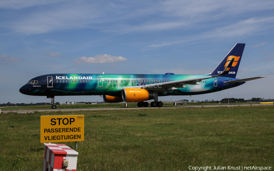 Icelandair Boeing 757-256 (TF-FIU) | Photo 82920