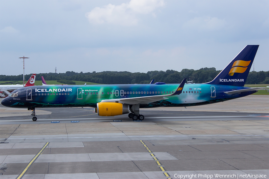 Icelandair Boeing 757-256 (TF-FIU) | Photo 117344