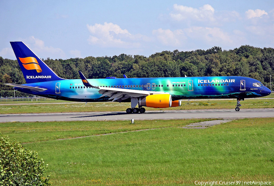 Icelandair Boeing 757-256 (TF-FIU) | Photo 130622