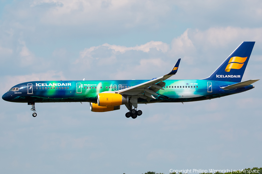 Icelandair Boeing 757-256 (TF-FIU) | Photo 194955
