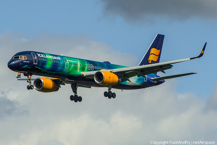 Icelandair Boeing 757-256 (TF-FIU) | Photo 227469