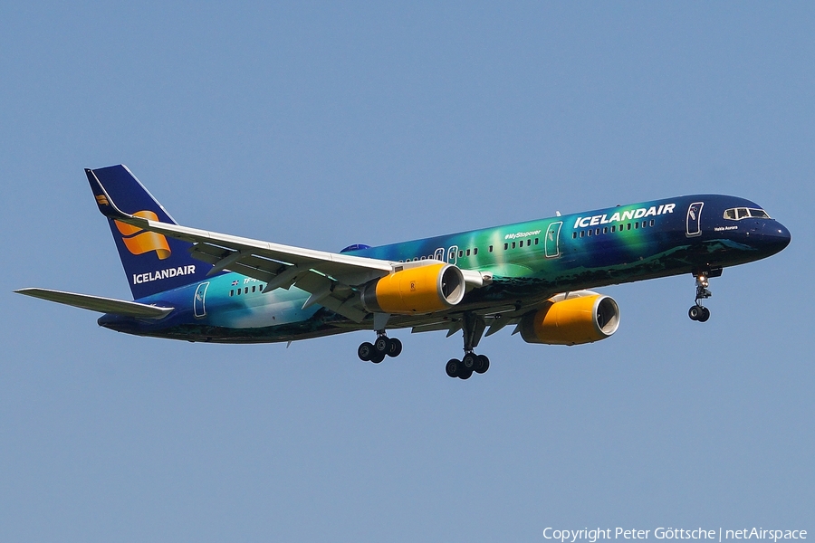 Icelandair Boeing 757-256 (TF-FIU) | Photo 83726