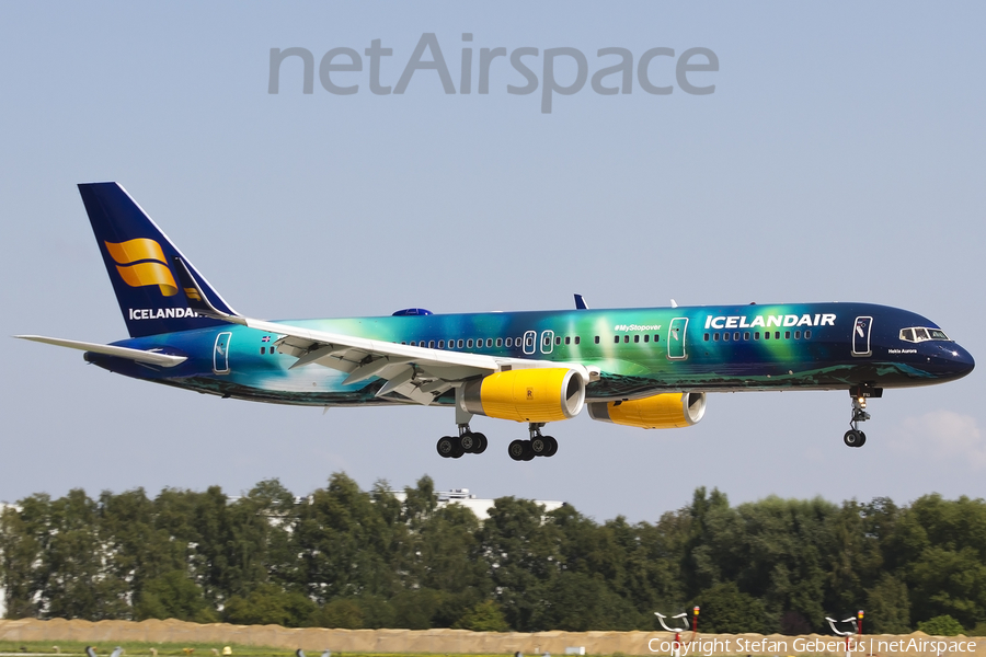 Icelandair Boeing 757-256 (TF-FIU) | Photo 83767