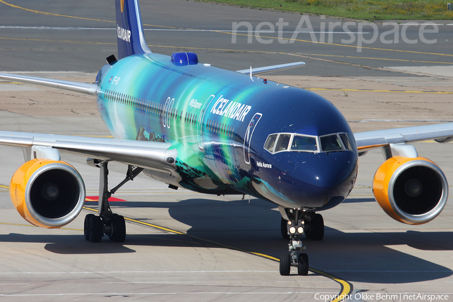Icelandair Boeing 757-256 (TF-FIU) | Photo 83772