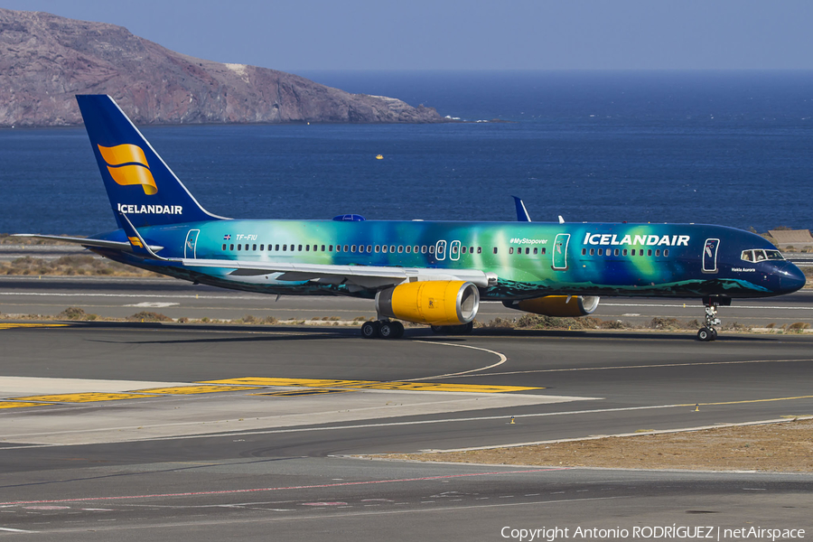 Icelandair Boeing 757-256 (TF-FIU) | Photo 267183