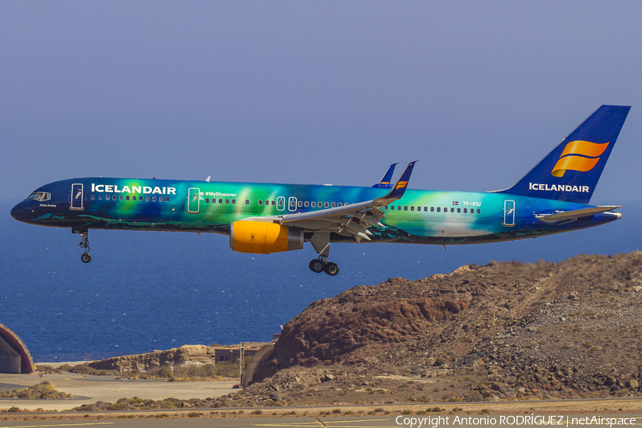 Icelandair Boeing 757-256 (TF-FIU) | Photo 267187