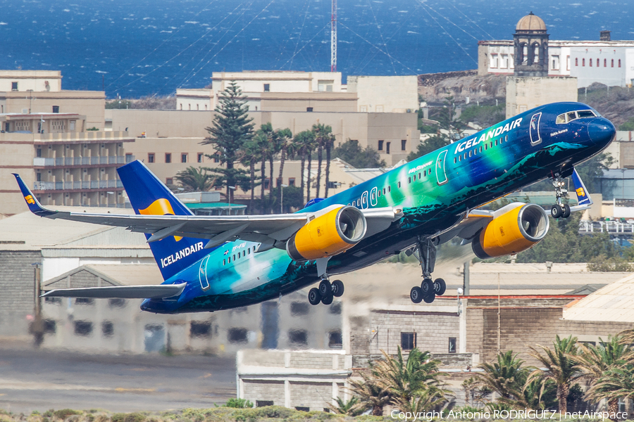 Icelandair Boeing 757-256 (TF-FIU) | Photo 501993