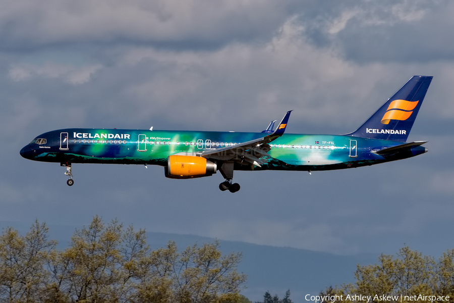 Icelandair Boeing 757-256 (TF-FIU) | Photo 314819