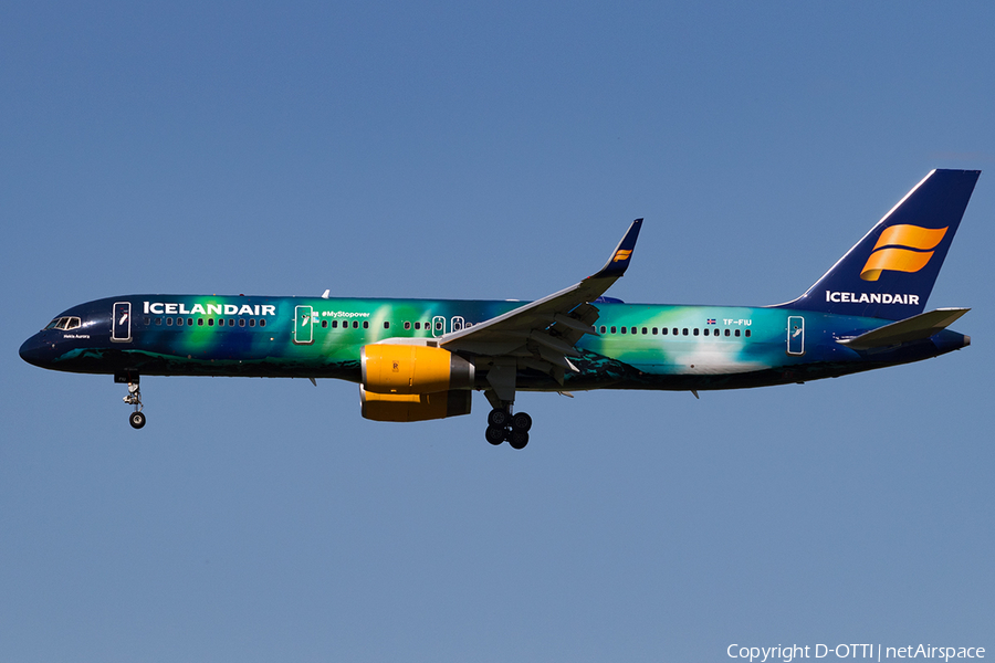 Icelandair Boeing 757-256 (TF-FIU) | Photo 174537