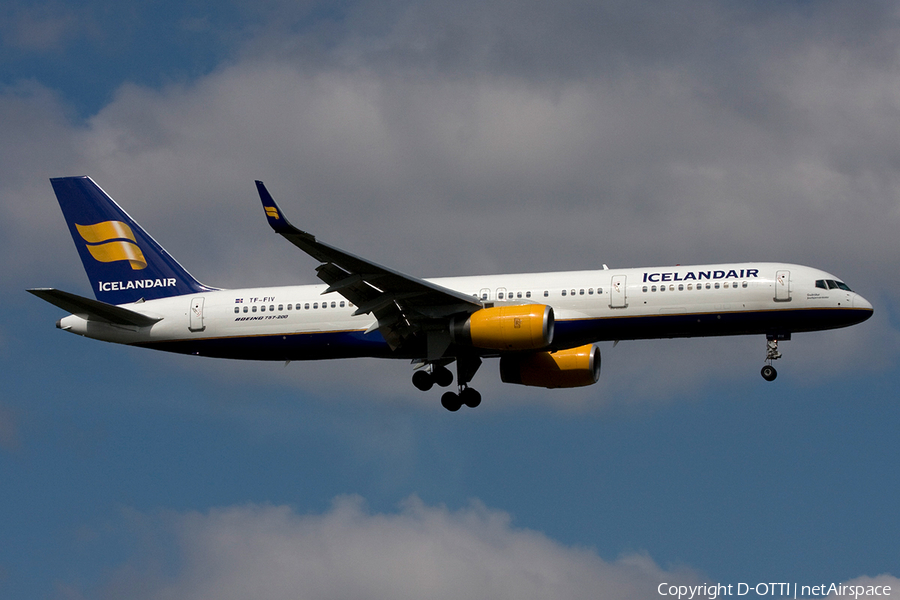 Icelandair Boeing 757-208 (TF-FIV) | Photo 269750