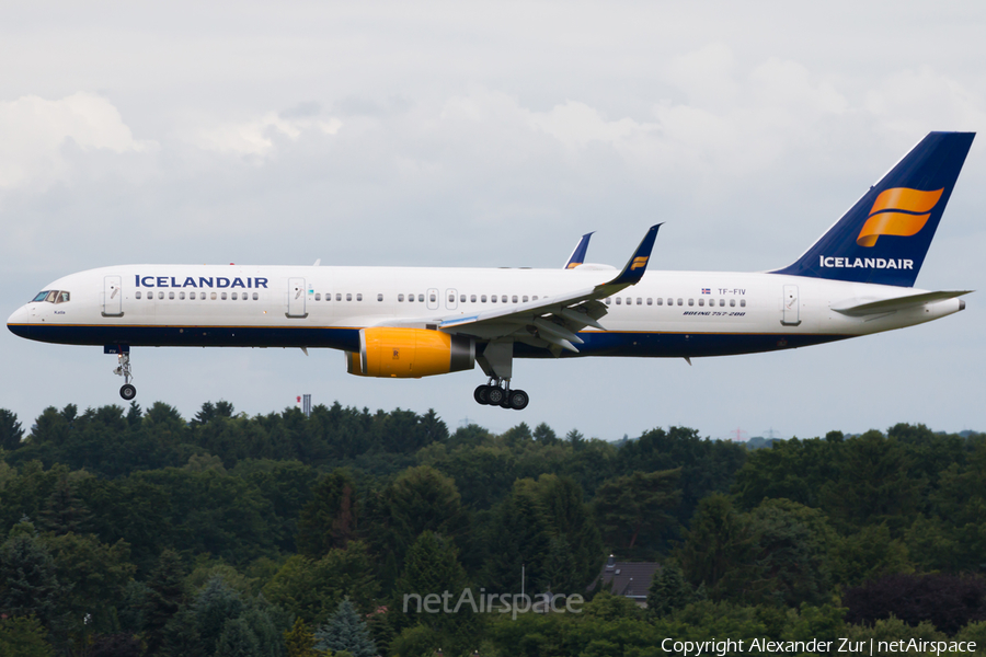 Icelandair Boeing 757-208 (TF-FIV) | Photo 177310
