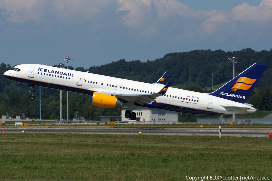 Icelandair Boeing 757-208 (TF-FIV) | Photo 276700