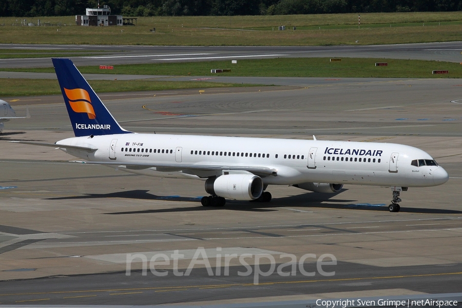 Icelandair Boeing 757-27B (TF-FIW) | Photo 49281