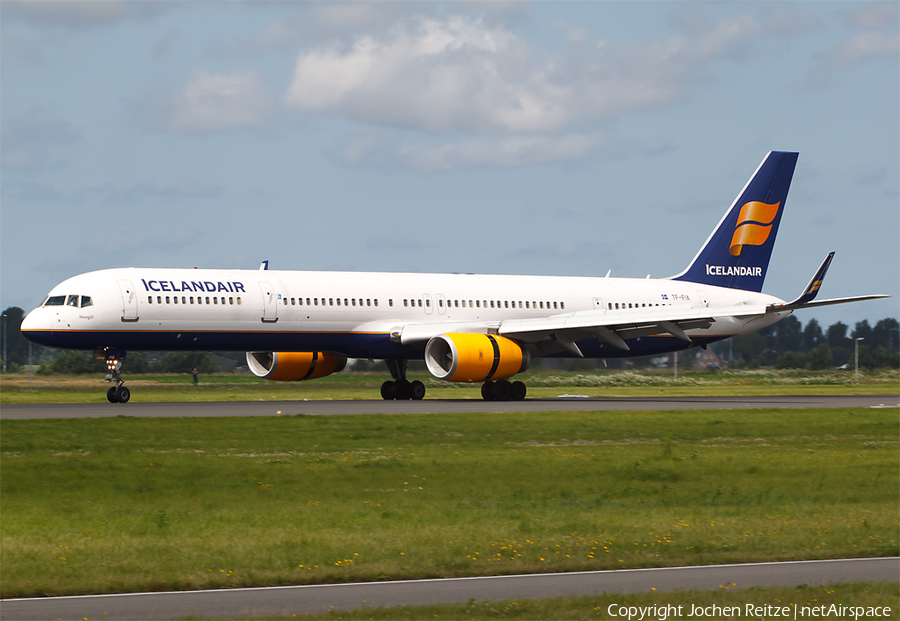 Icelandair Boeing 757-308 (TF-FIX) | Photo 54687