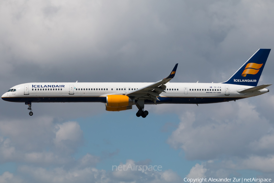 Icelandair Boeing 757-308 (TF-FIX) | Photo 169100