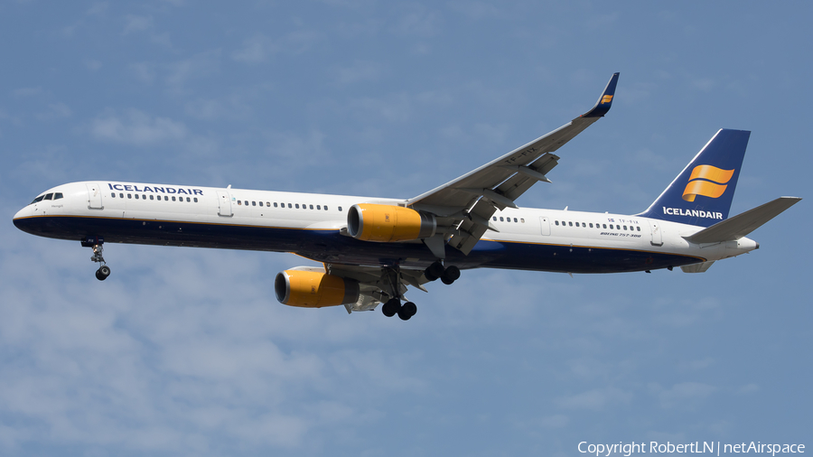 Icelandair Boeing 757-308 (TF-FIX) | Photo 599432
