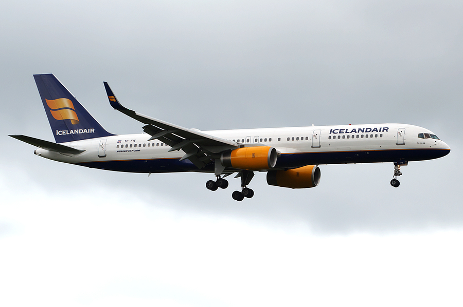 Icelandair Boeing 757-256 (TF-FIY) | Photo 52002